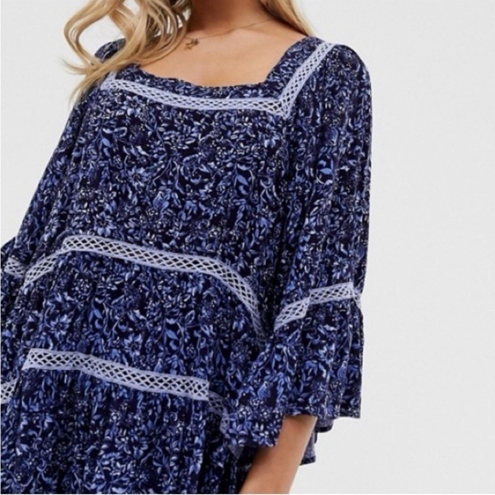 Free‎ People Womens Let's Talk About It Blue Floral Bell Sleeve Tunic Size M